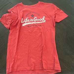Life Is Good men’s Coral T-Shirt